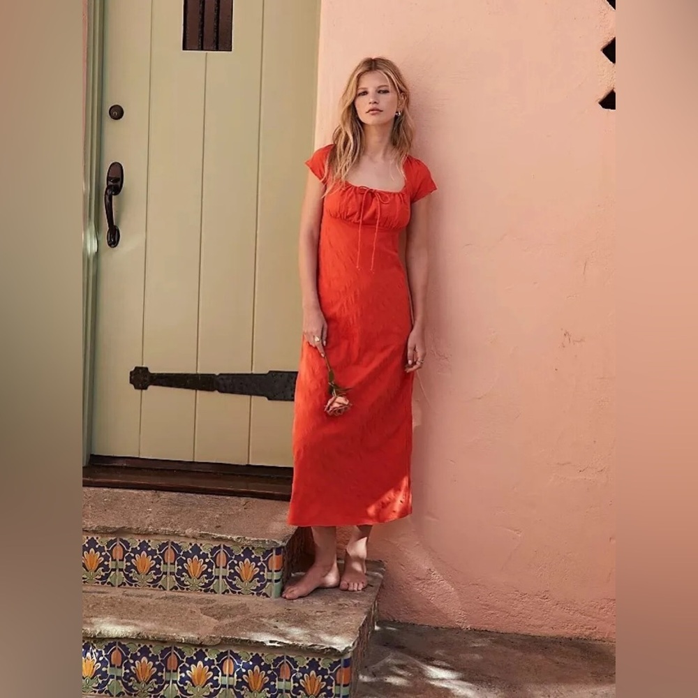 🌟NWOT🌟 FP NATALYA SOLID MIDI DRESS